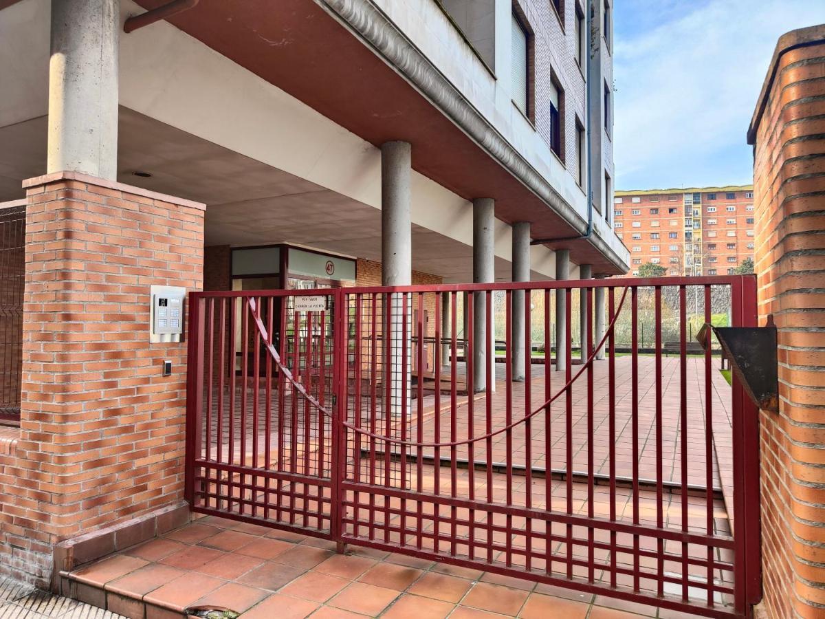 Agospiu Astur Huca Apartment Oviedo Exterior photo